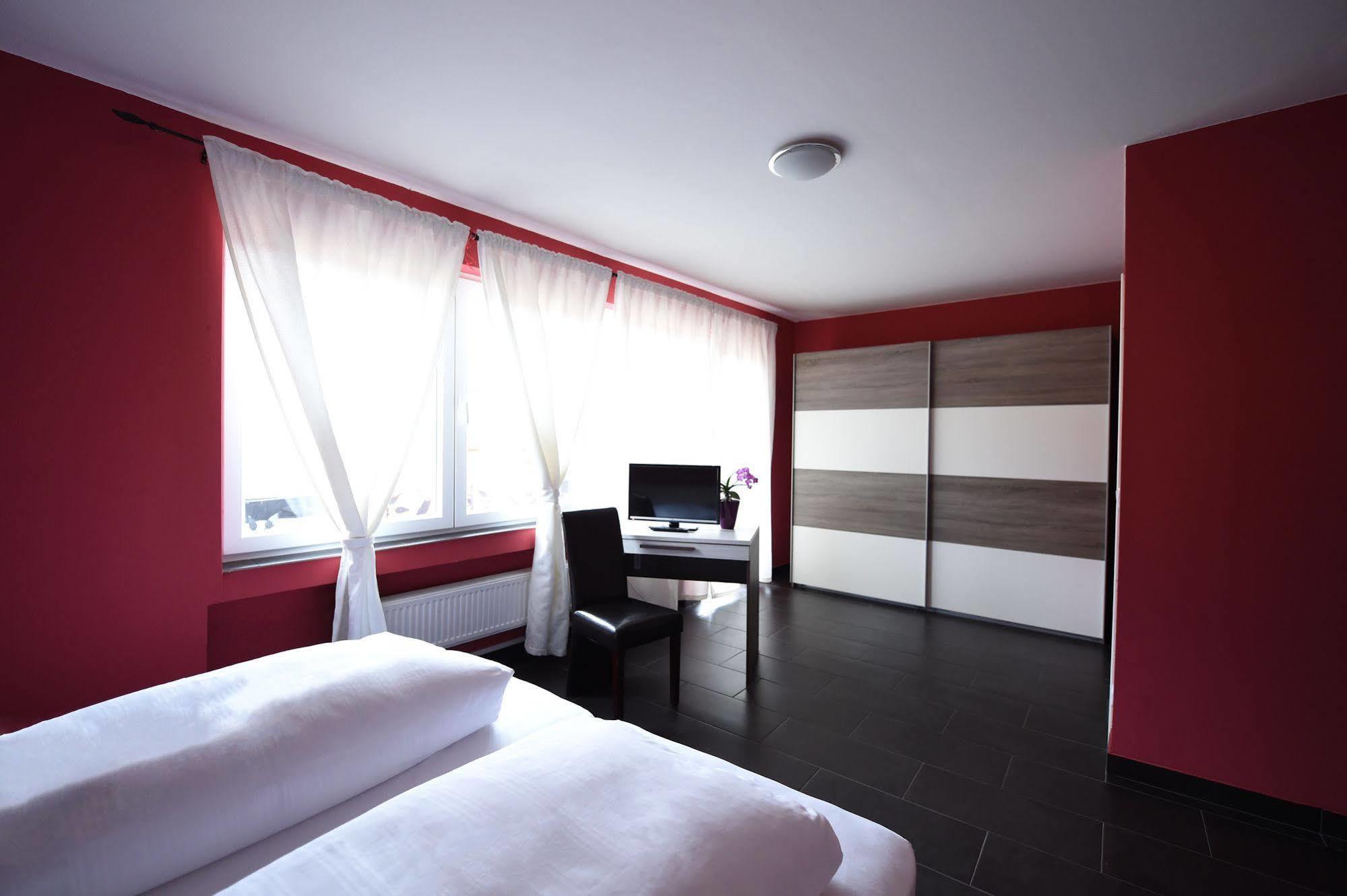 Hotel Dolce Vita Бернкастель-Кюс Экстерьер фото